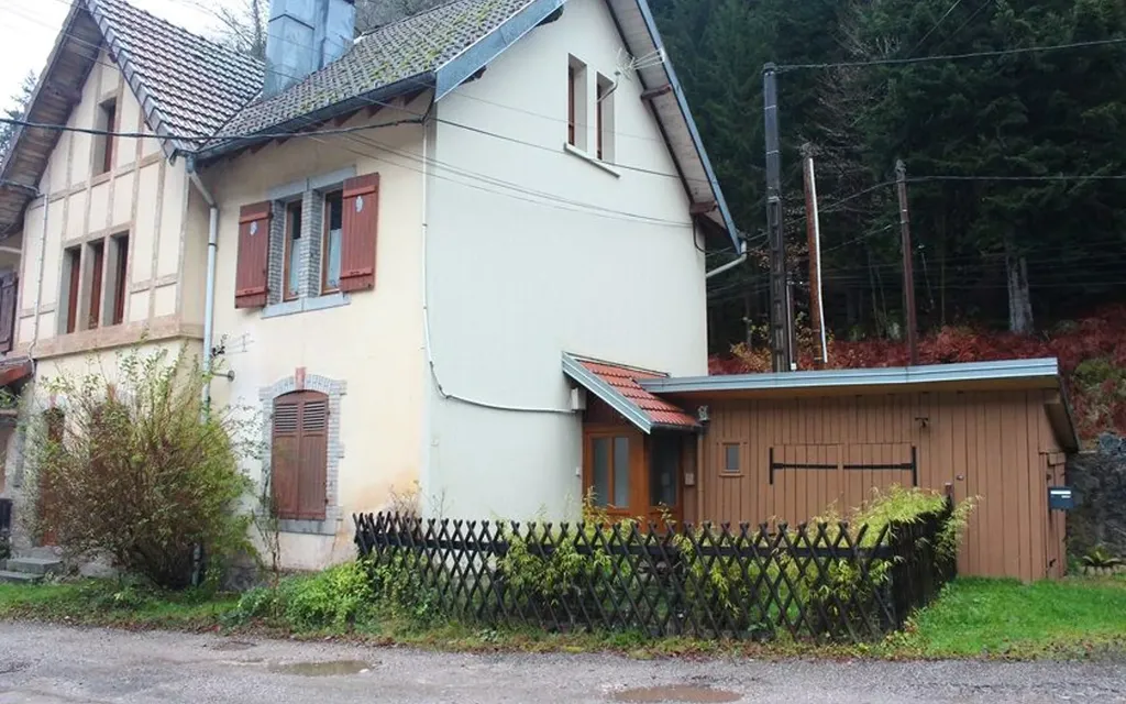 Achat maison à vendre 3 chambres 159 m² - Gérardmer