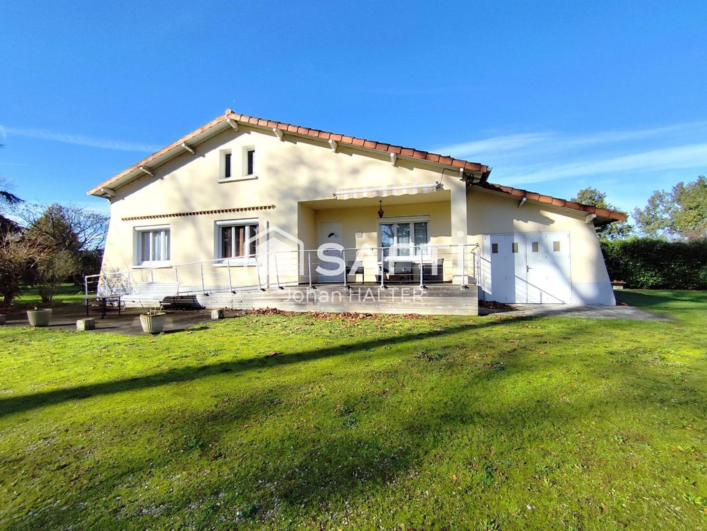 Achat maison à vendre 4 chambres 110 m² - Labastide-Saint-Pierre