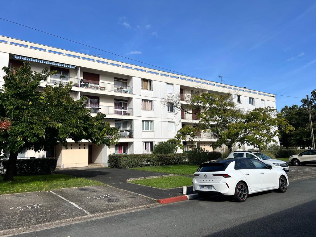 Achat appartement à vendre 4 pièces 79 m² - Mérignac