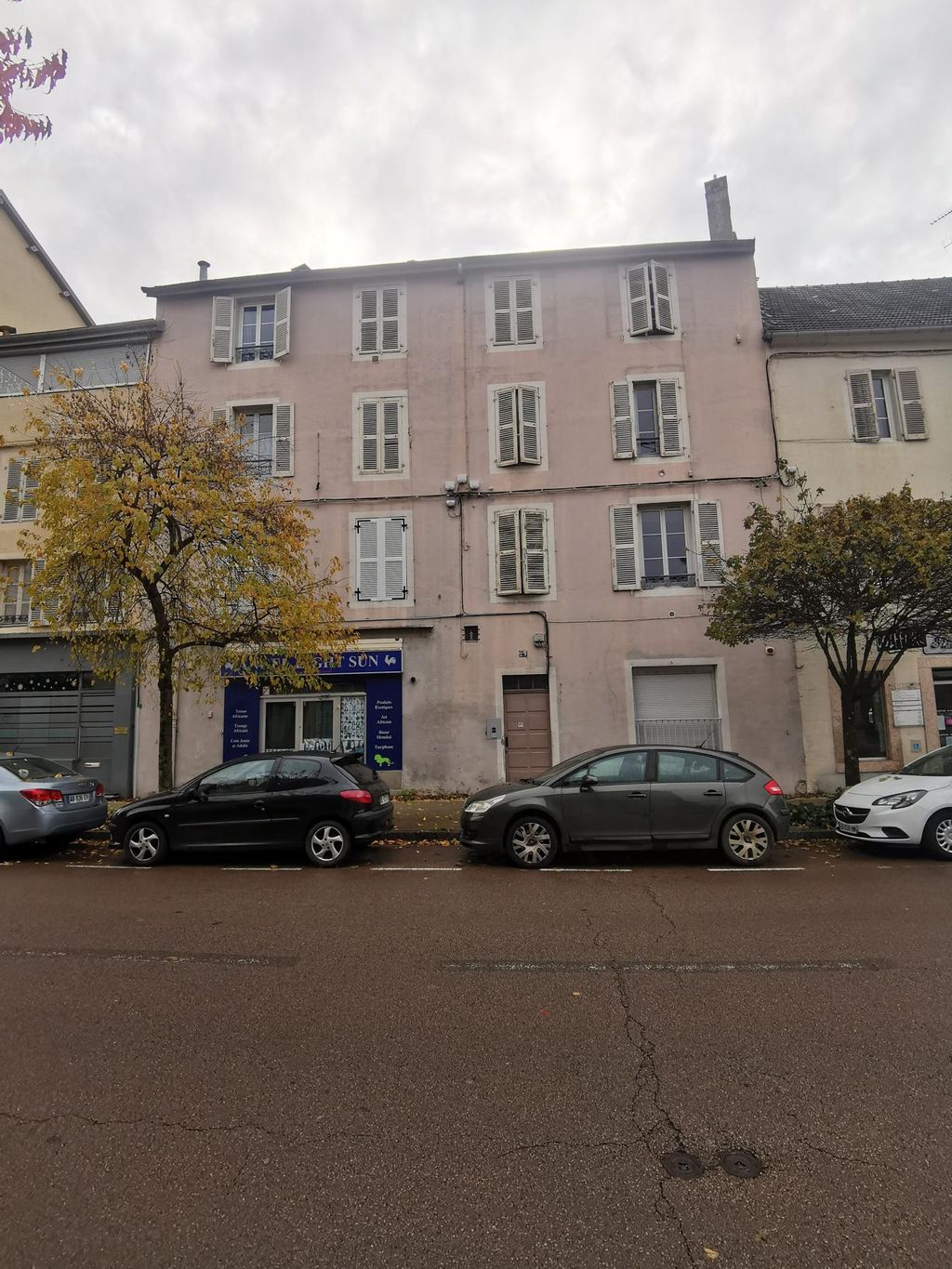 Achat appartement à vendre 3 pièces 74 m² - Lons-le-Saunier