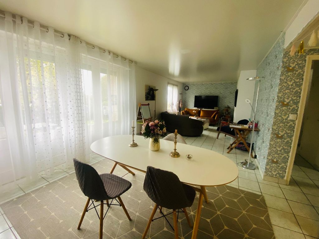 Achat maison à vendre 3 chambres 109 m² - Lannion