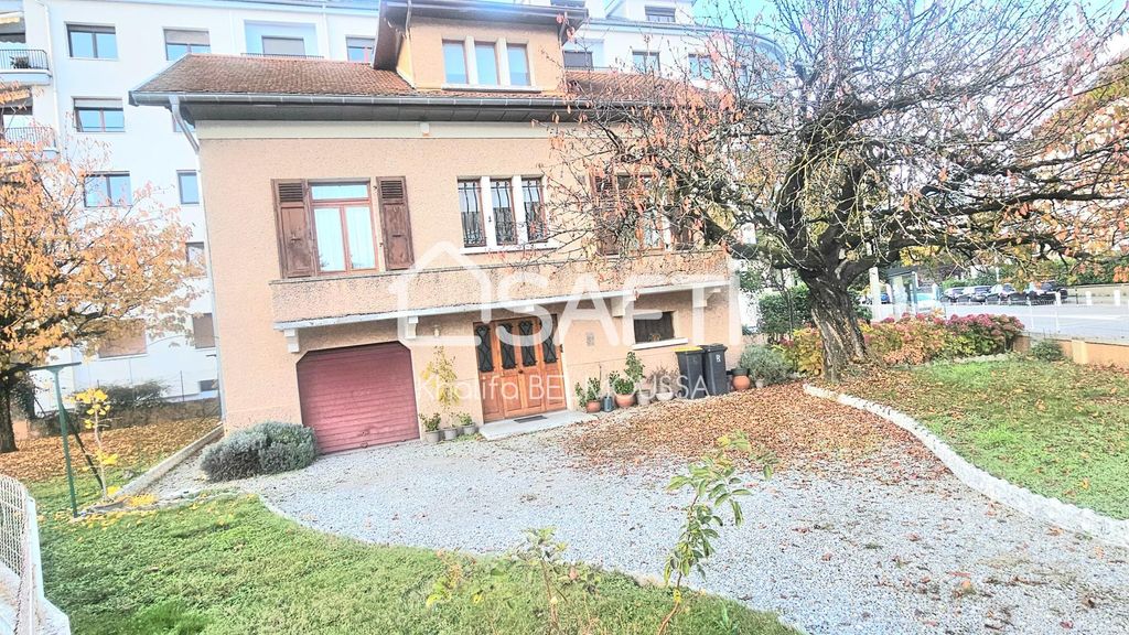 Achat maison à vendre 4 chambres 146 m² - Annecy