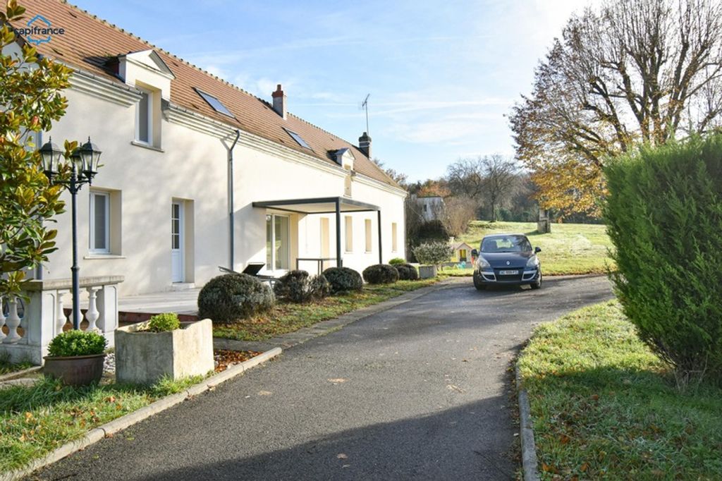 Achat maison à vendre 4 chambres 232 m² - Saint-Romain-sur-Cher