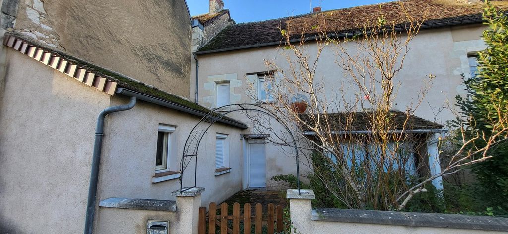 Achat maison à vendre 2 chambres 80 m² - Pleumartin