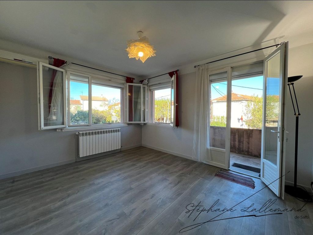 Achat maison à vendre 6 chambres 155 m² - Alès