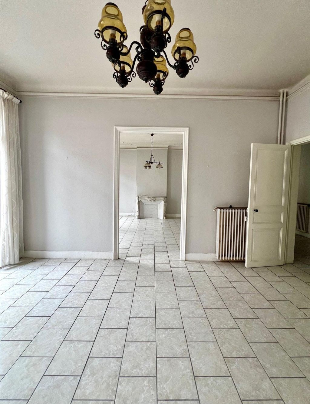 Achat appartement à vendre 6 pièces 144 m² - Toulon