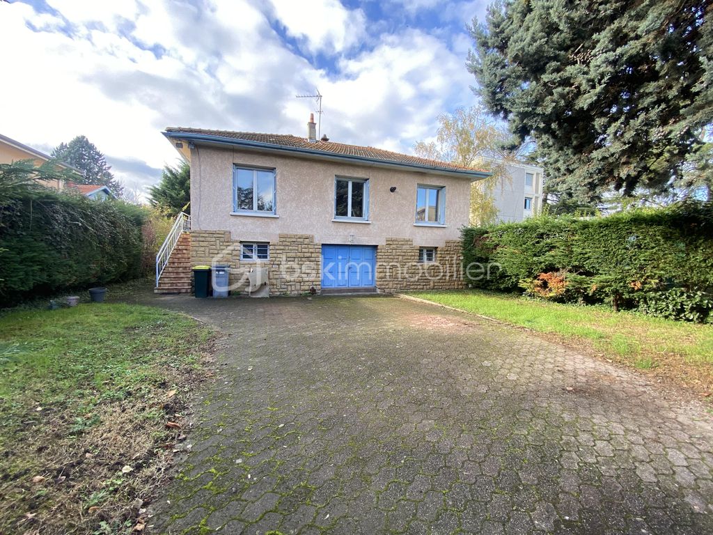 Achat maison à vendre 3 chambres 159 m² - Francheville