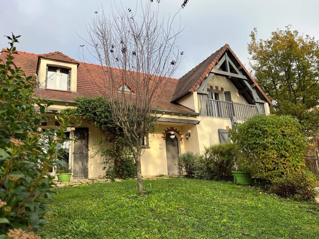 Achat maison à vendre 5 chambres 165 m² - Auxerre