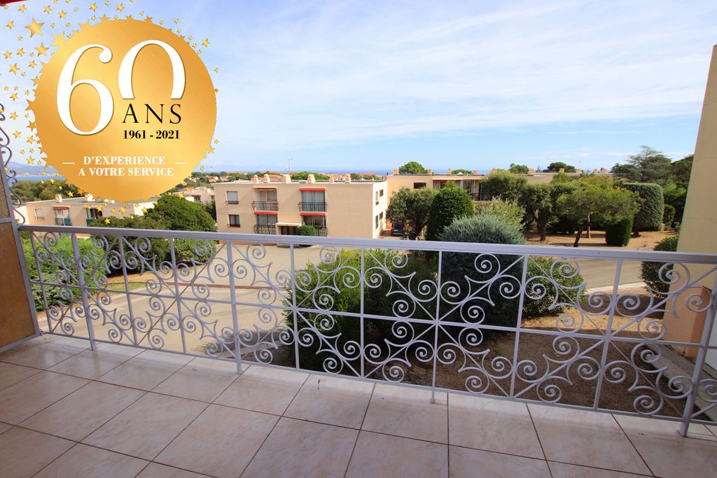 Achat appartement à vendre 3 pièces 73 m² - Fréjus