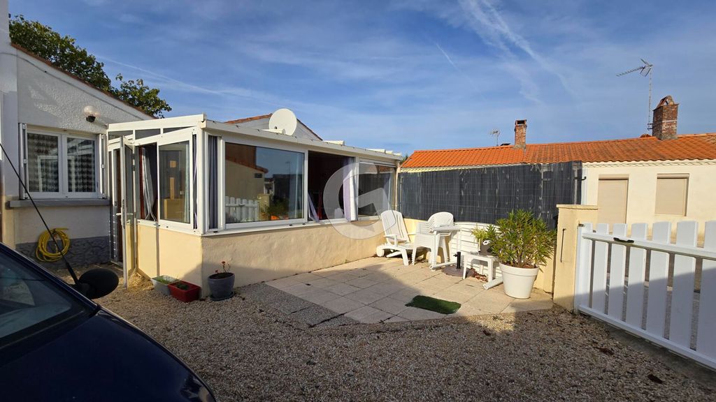 Achat maison à vendre 1 chambre 48 m² - Jard-sur-Mer