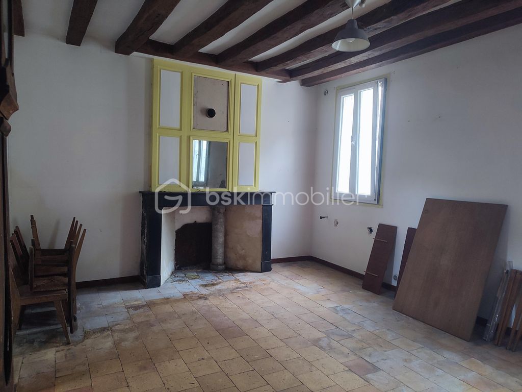 Achat maison à vendre 2 chambres 75 m² - La Chartre-sur-le-Loir