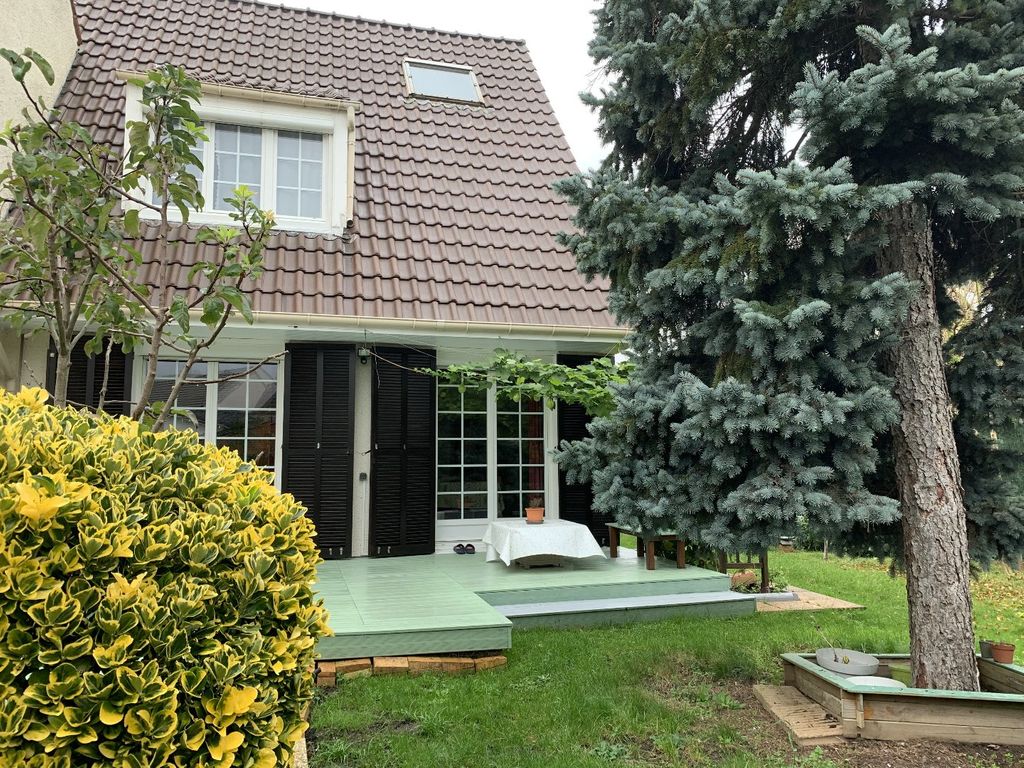 Achat maison à vendre 4 chambres 120 m² - Breuillet