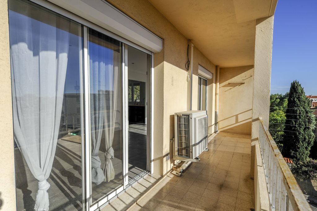 Achat appartement à vendre 3 pièces 62 m² - Toulon