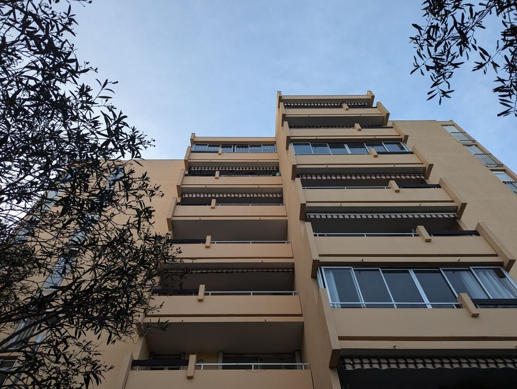 Achat appartement à vendre 4 pièces 85 m² - Toulon