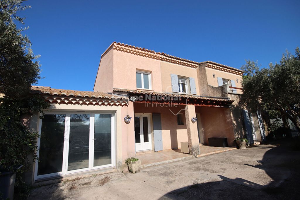 Achat maison à vendre 7 chambres 194 m² - Carpentras