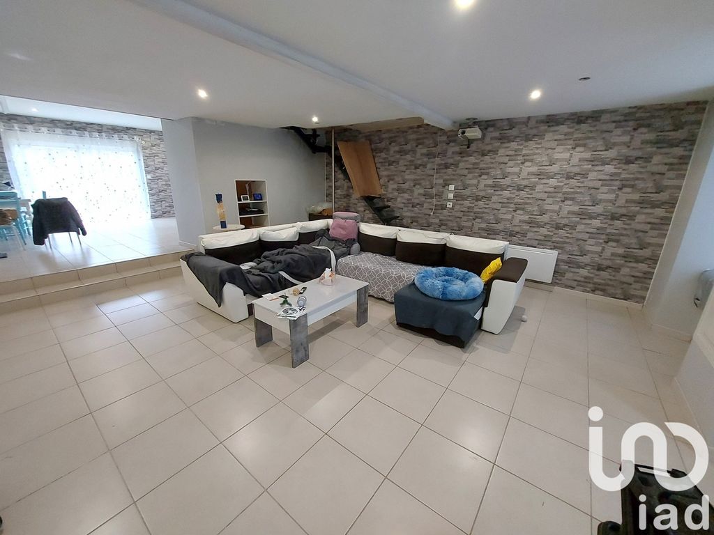 Achat maison à vendre 2 chambres 111 m² - Chavagnes-les-Redoux