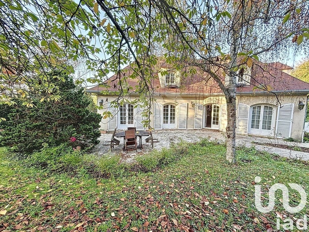 Achat maison à vendre 4 chambres 185 m² - Chessy