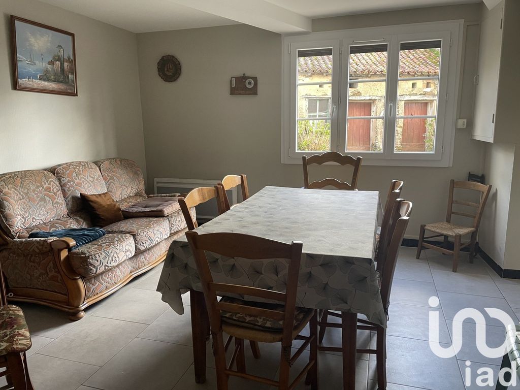 Achat maison à vendre 4 chambres 128 m² - Lys-Haut-Layon