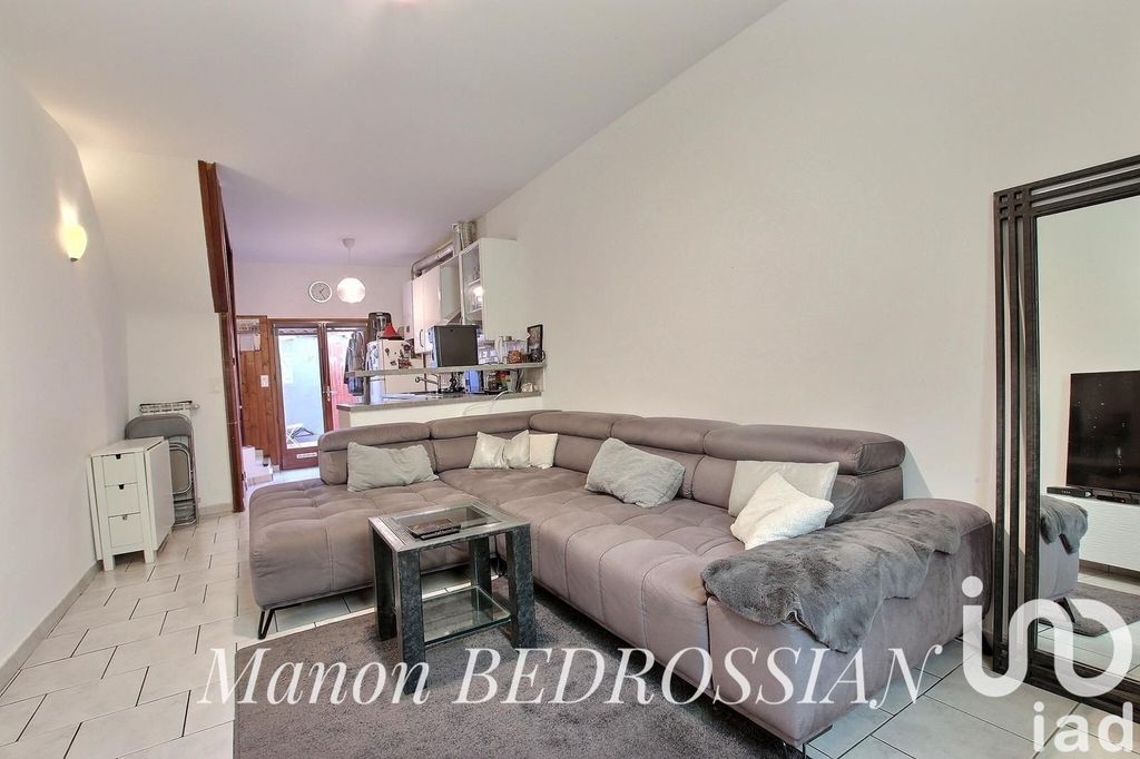 Achat maison à vendre 2 chambres 53 m² - Marseille 15ème arrondissement