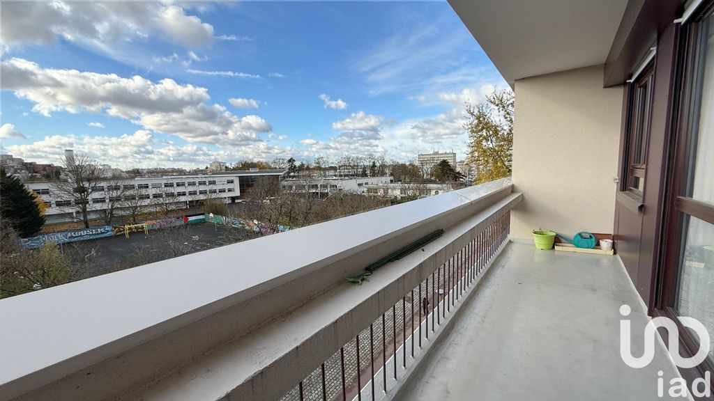 Achat appartement à vendre 4 pièces 79 m² - Évry