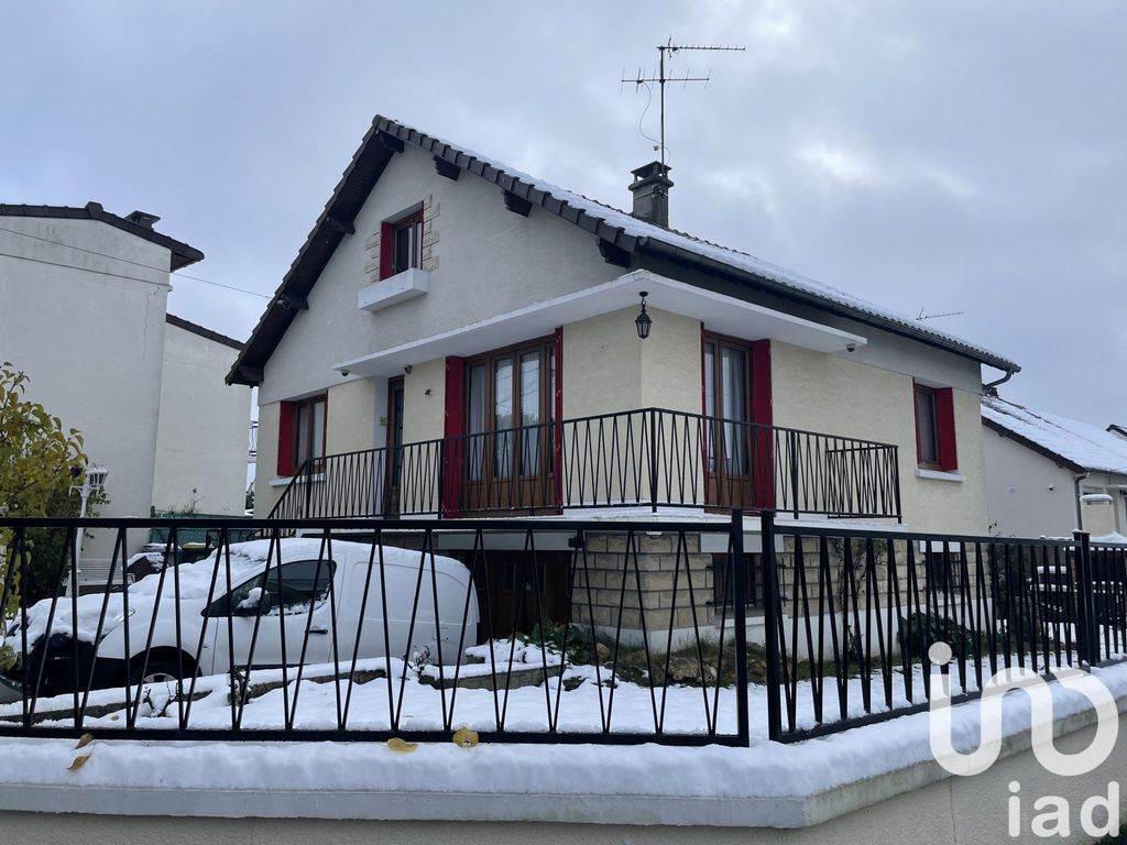 Achat maison à vendre 4 chambres 120 m² - Goussainville