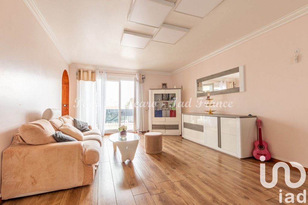 Achat maison à vendre 5 chambres 143 m² - La Ville-du-Bois