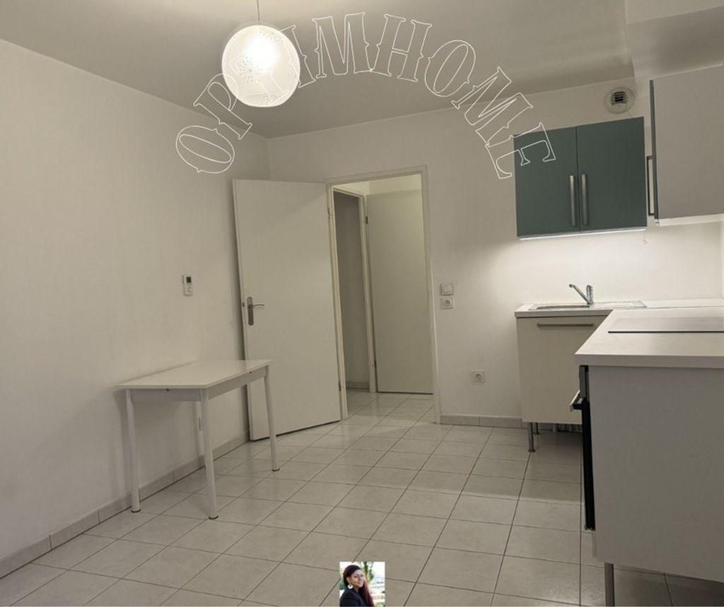 Achat appartement à vendre 2 pièces 37 m² - Saint-Thibault-des-Vignes