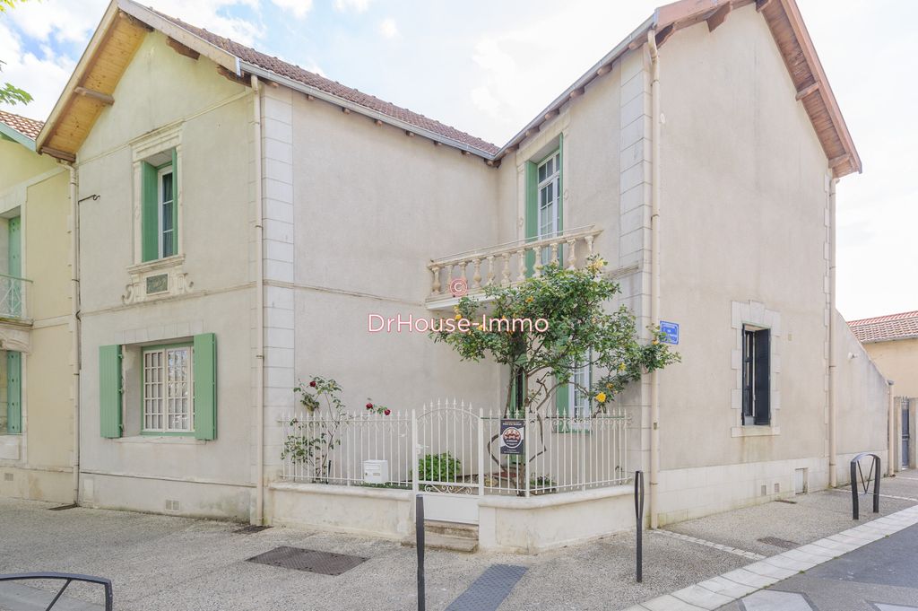 Achat maison à vendre 3 chambres 118 m² - Châtelaillon-Plage