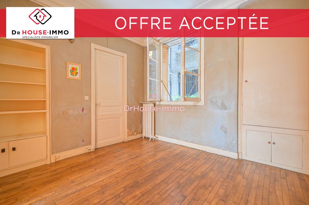 Achat appartement à vendre 2 pièces 46 m² - Paris 18ème arrondissement