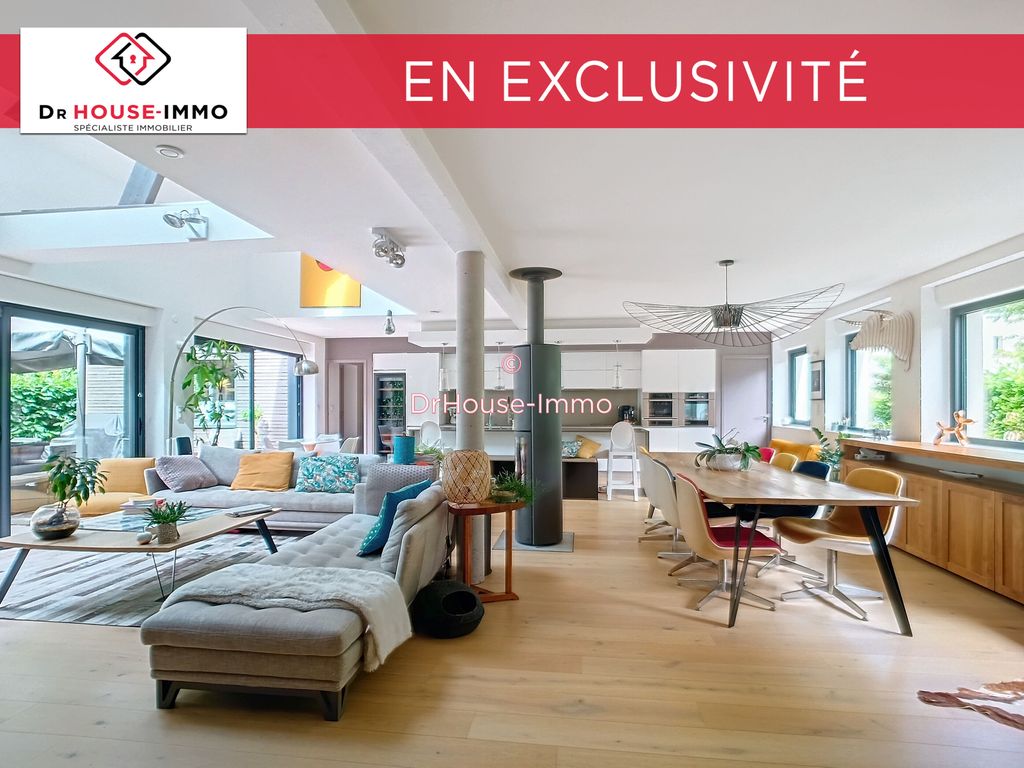 Achat maison à vendre 5 chambres 202 m² - Orléans