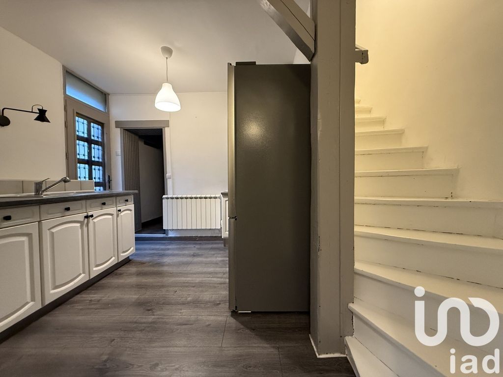 Achat maison à vendre 1 chambre 59 m² - Pont-sur-Yonne