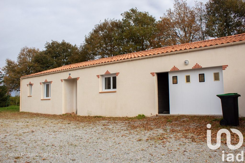 Achat maison à vendre 3 chambres 89 m² - La Copechagnière