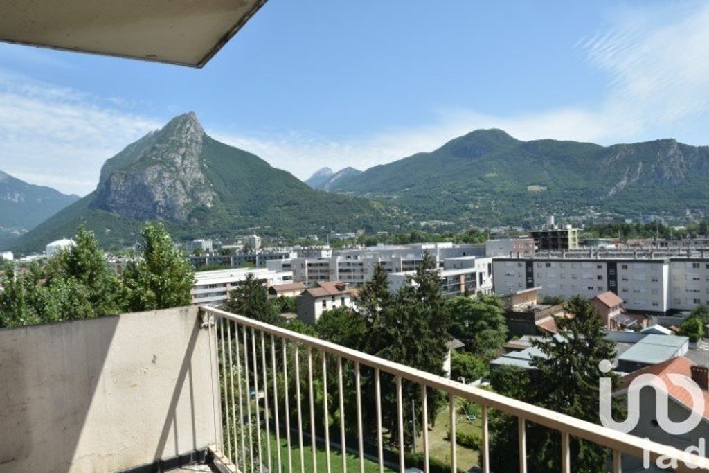 Achat appartement à vendre 4 pièces 104 m² - Fontaine