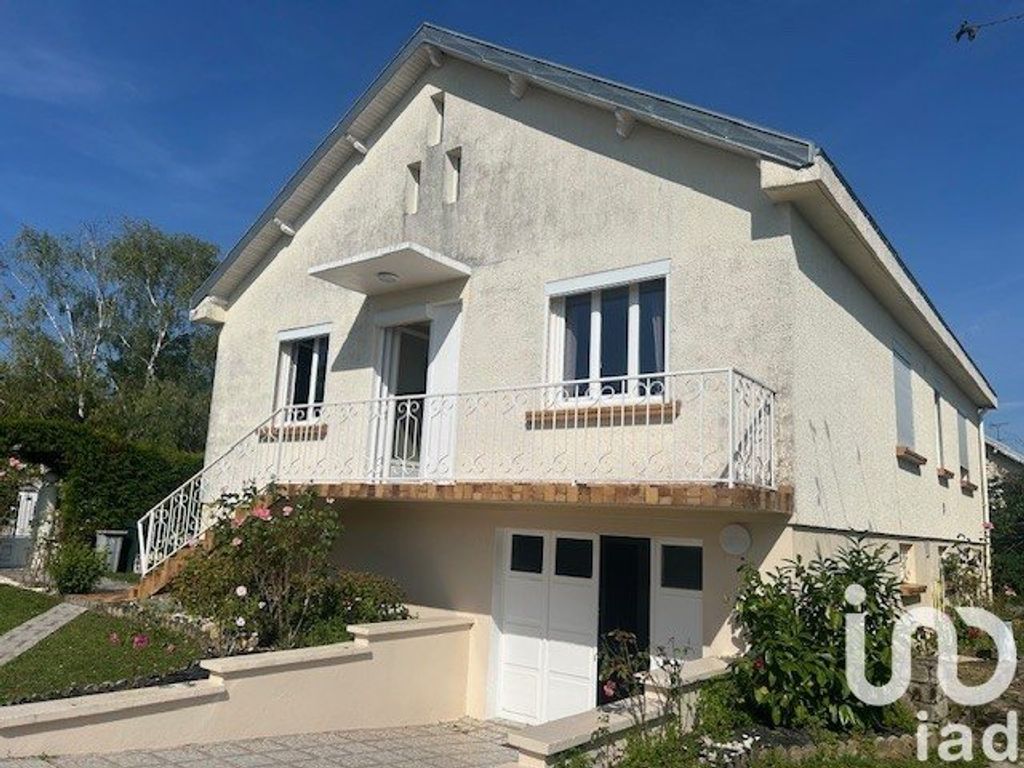 Achat maison à vendre 4 chambres 117 m² - Bouilly