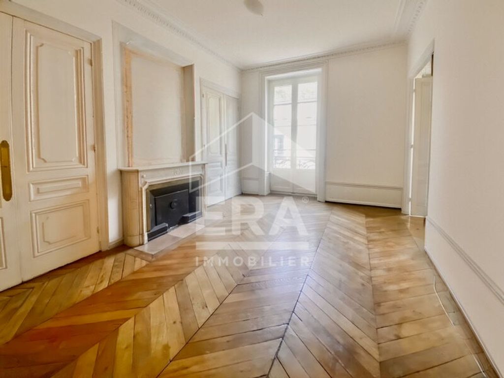 Achat appartement à vendre 3 pièces 134 m² - Lyon 2ème arrondissement