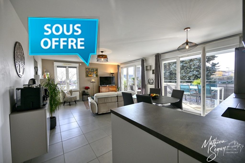 Achat appartement à vendre 4 pièces 84 m² - Brindas