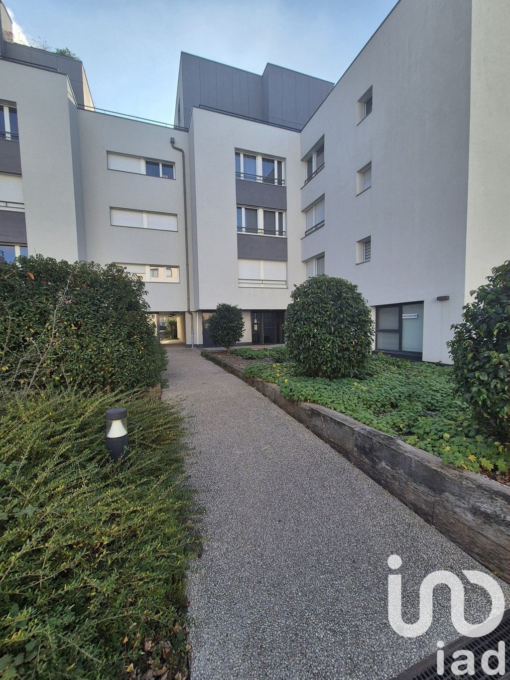 Achat appartement à vendre 2 pièces 43 m² - Viry