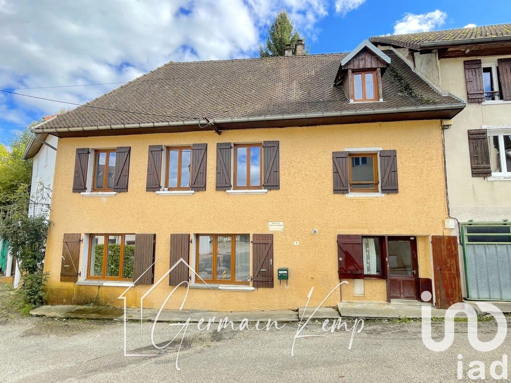 Achat maison à vendre 5 chambres 140 m² - Le Pont-de-Beauvoisin