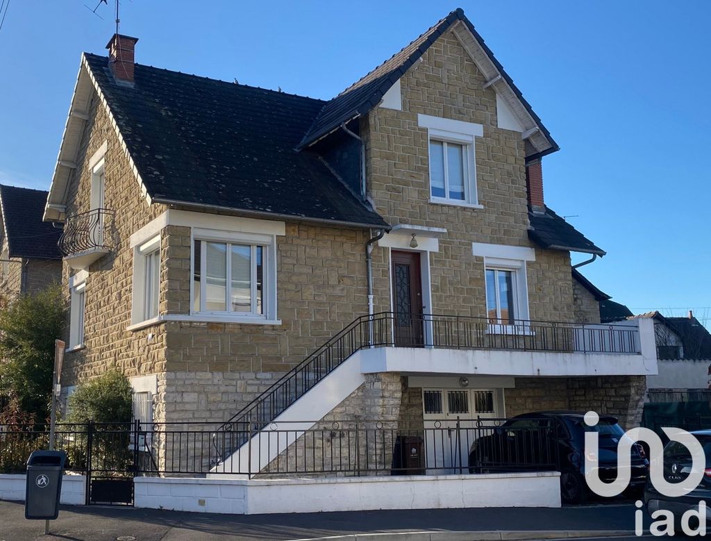 Achat maison à vendre 4 chambres 156 m² - Brive-la-Gaillarde