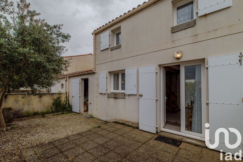 Achat maison à vendre 2 chambres 51 m² - Saint-Pierre-d'Oléron