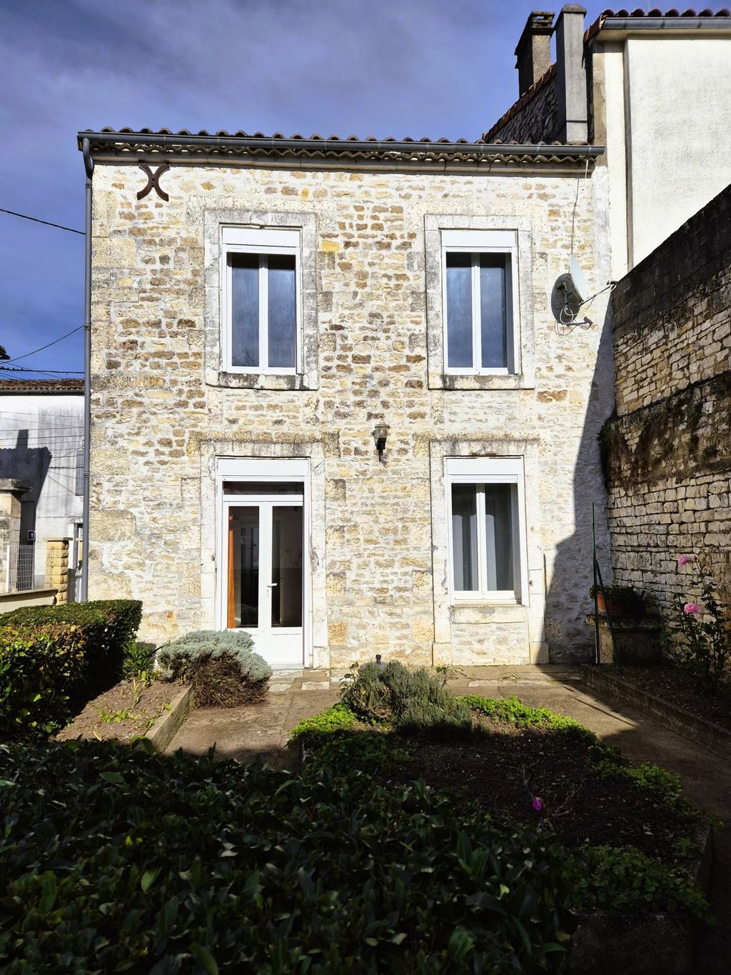 Achat maison à vendre 4 chambres 117 m² - Mansle