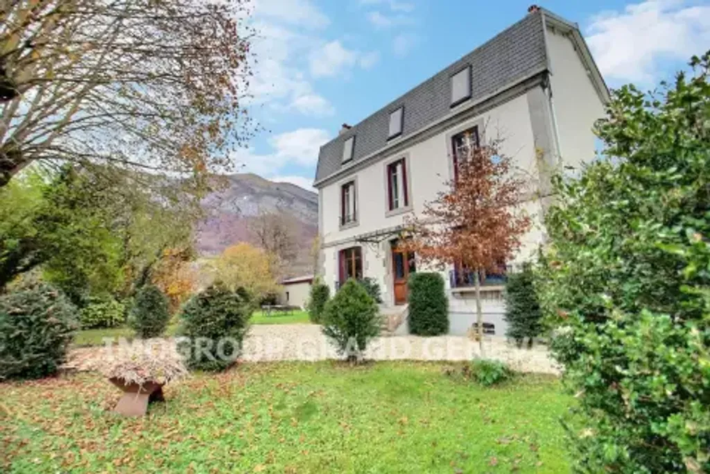 Achat maison à vendre 5 chambres 274 m² - Mieussy