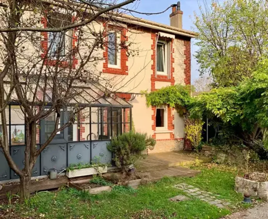 Achat maison à vendre 4 chambres 119 m² - Groslay