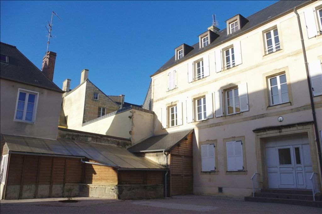 Achat appartement à vendre 2 pièces 54 m² - Bayeux