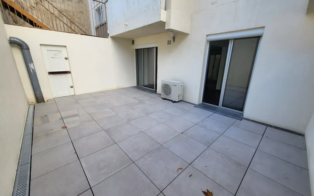 Achat appartement à vendre 2 pièces 59 m² - Marseille 5ème arrondissement