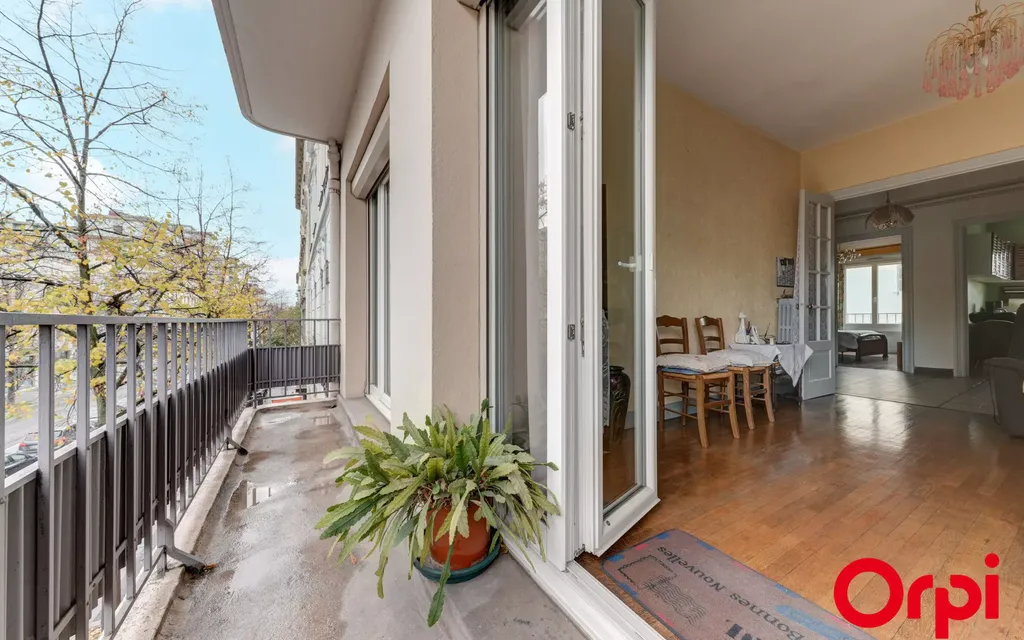 Achat appartement à vendre 3 pièces 68 m² - Lyon 7ème arrondissement