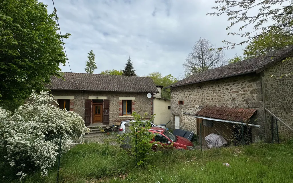 Achat maison à vendre 3 chambres 115 m² - Cognac-la-Forêt