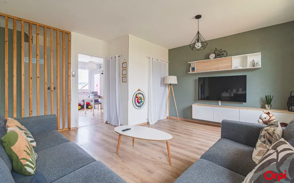 Achat maison à vendre 3 chambres 141 m² - Œuilly