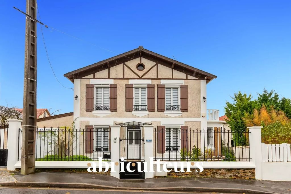 Achat maison à vendre 3 chambres 115 m² - Ormesson-sur-Marne