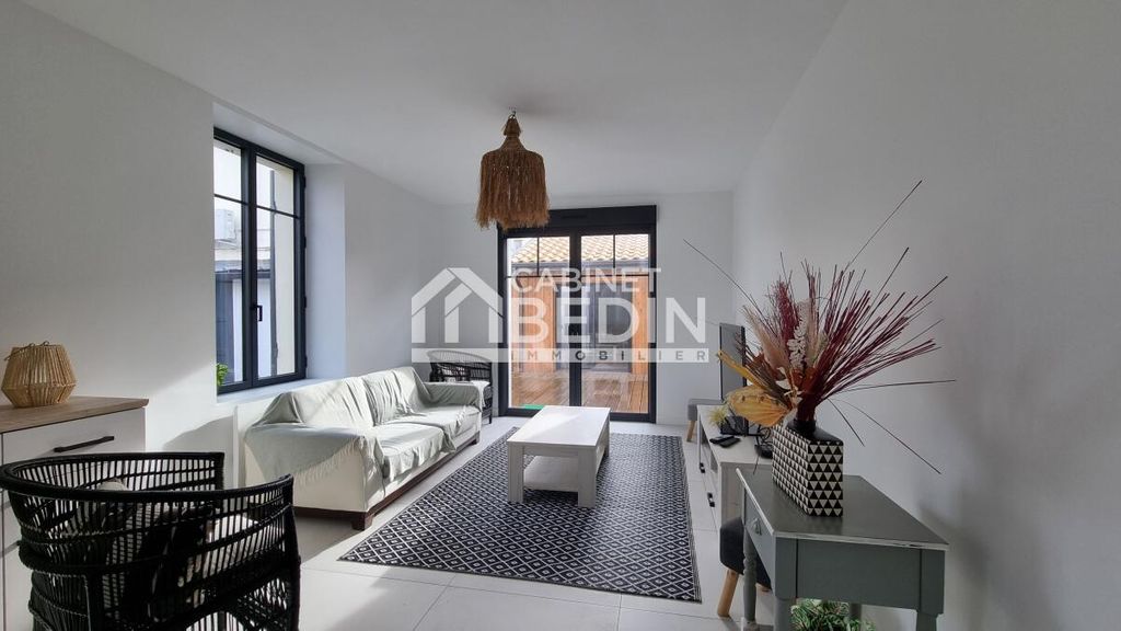 Achat maison à vendre 3 chambres 124 m² - Gujan-Mestras